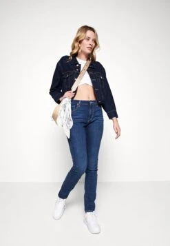 Pier One BANDANA UNISEX 3 PACK - Tuch - Black/white/beige -Pier One Verkäufe 019bfd3b306a49bfb36d42a4a87d1b8e