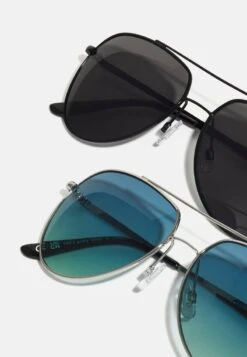 Pier One 2 PACK - Sonnenbrille - Black/blue -Pier One Verkäufe 0536698a6dde466ab05cd7db74609b09