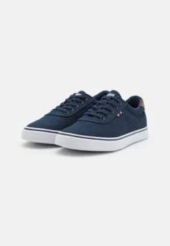 Pier One UNISEX - Sneaker Low - Dark Blue -Pier One Verkäufe 0ed1f39caf5f47f289fc589c6130ec95