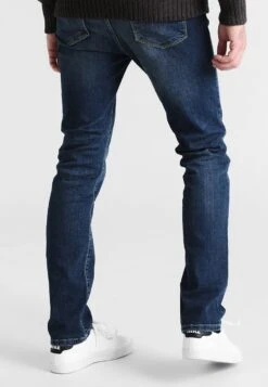 Pier One Jeans Straight Leg - Washed Dark Blue 10 Pier One Jeans Straight Leg - Washed Dark Blue -Pier One Verkäufe 19f71c5aa23e4aee8fbafd64cafceb95