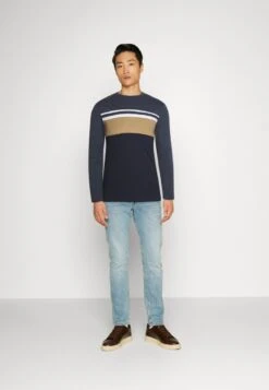 Pier One Langarmshirt - Dark Blue -Pier One Verkäufe 1e868dfd9bb14e278e9fe93916ed66f2