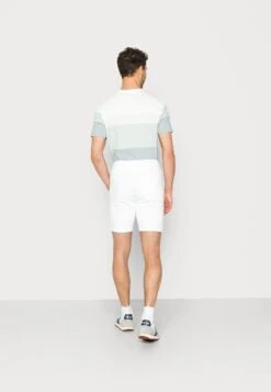 Pier One 2 PACK - Shorts - Black/white -Pier One Verkäufe 1fcb6130c71647a5aaaa98a03da3880f