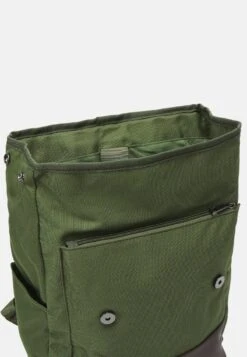 Pier One UNISEX - Tagesrucksack - Khaki -Pier One Verkäufe 2b0ca6c6cbc34af4a0e11575c57a8f18