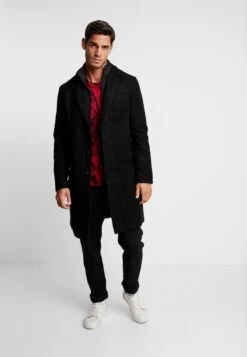 Neue Veröffentlichungen -Pier One Verkäufe 3010fca4ed984580b242f2ff85d05f1d