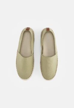 Pier One RENA ESPADRILLE UNISEX - Espadrille - Olive -Pier One Verkäufe 37f61750ec004994b62ae6ddcfad1a43