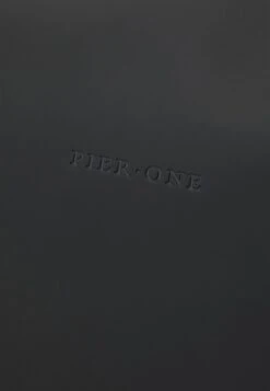 Pier One UNISEX - Weekender - Black -Pier One Verkäufe 39fdb5f7c20b4ea7b31fc65b27656f6d