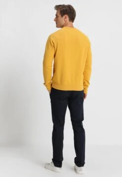 Pier One Sweatshirt - Yellow -Pier One Verkäufe 53fc6b51c5e04f2fac56886b18ac1871