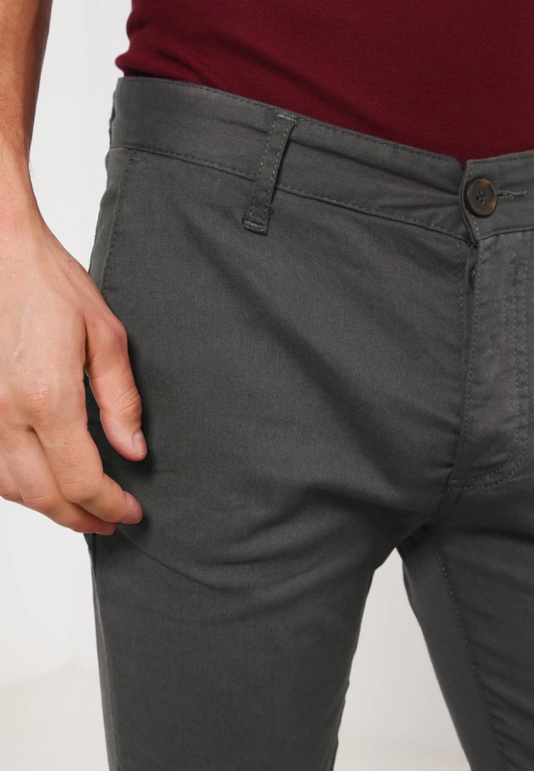 Pier One SLIM FIT CHINO - Chino - Dark Grey 6 Pier One SLIM FIT CHINO - Chino - Dark Grey – Bild 4