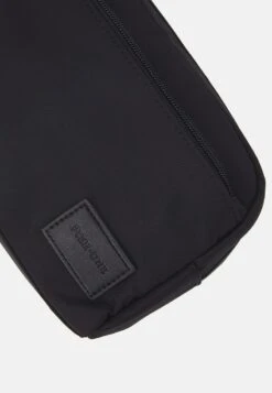 Pier One UNISEX - Kosmetiktasche - Black -Pier One Verkäufe 5ecd591da0554c28a37b88635d752b7a