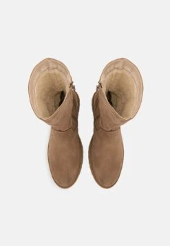 Pier One LEATHER WINTER BOOT - Stiefel - Taupe -Pier One Verkäufe 6764689a7b054af99a293cad010b9f7b