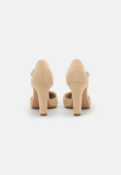 Pier One LEATHER - Pumps - Beige -Pier One Verkäufe 6e5273a7dc0c465792284e8c540266d3