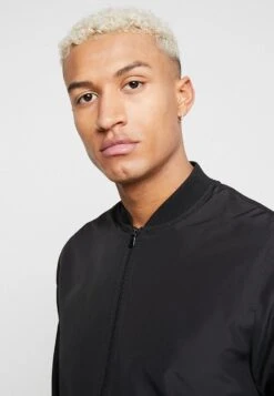 Pier One Bomberjacke - Black 11 Pier One Bomberjacke - Black -Pier One Verkäufe 7e02489636174b31bfbb440acacd897d