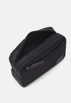 Pier One UNISEX - Kosmetiktasche - Black -Pier One Verkäufe 7fb07c62908b42f4a694868025325814