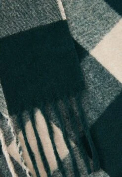 Pier One Schal - 602 - Green_704 - Beige -Pier One Verkäufe 94622c48c1aa43c7b67e9c5a6337f0f9