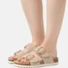 Pier One LEATHER - Pantolette Flach - Beige -Pier One Verkäufe 98cc450a5d874ddda1e7aca019439050