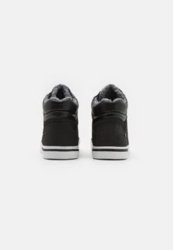 Pier One UNISEX - Sneaker High - Black 10 Pier One UNISEX - Sneaker High - Black -Pier One Verkäufe a606d8d6e21b4c43aae0e71deb68fd51