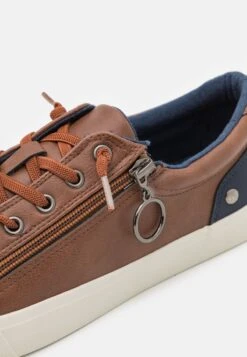 Pier One UNISEX - Sneaker Low - Cognac -Pier One Verkäufe a71d3c18ca7a432ea8b51be2bf35ac80