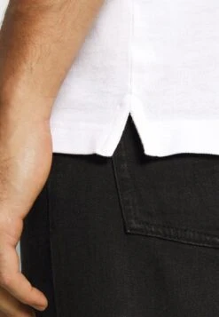 Pier One 2 PACK - Poloshirt - White/black -Pier One Verkäufe b4c1c454fc3f4bc8a30e47a738a048f0