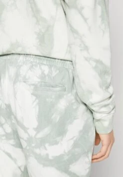 Pier One Shorts - Green -Pier One Verkäufe bbb1dcd533944ef5aa7e8fb222df3604