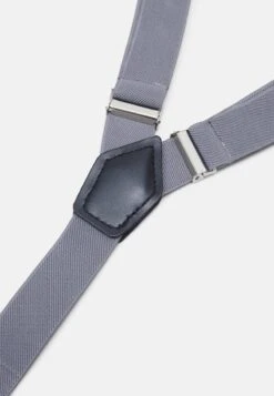 Pier One SET - Sonstige Accessoires - Grey -Pier One Verkäufe c16c906ae6e54cdb9fadbe21a76974f1