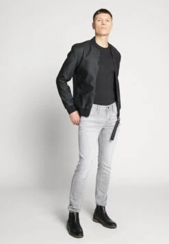 Pier One 2 PACK - Top - White/black -Pier One Verkäufe c5e3985593c9463f9e29b52b32961a9d 1