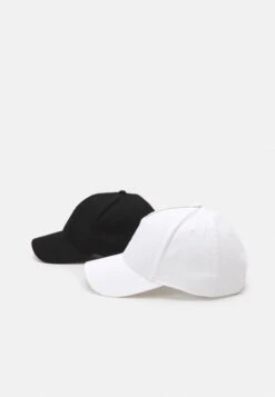 Pier One UNISEX 2 PACK - Cap - Black/white 10 Pier One UNISEX 2 PACK - Cap - Black/white -Pier One Verkäufe ca248325deac4f01afb539b5660c2a9a