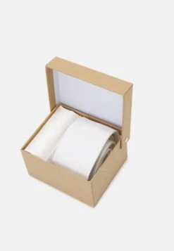 Pier One SET - Einstecktuch - White -Pier One Verkäufe cc5c1369efc3414f9ad0b2848d35ffe7