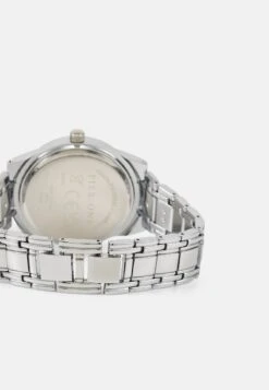 Pier One Uhr - Silver-coloured 9 Pier One Uhr - Silver-coloured -Pier One Verkäufe cca476044ef84bd4937a0108e1335bd5