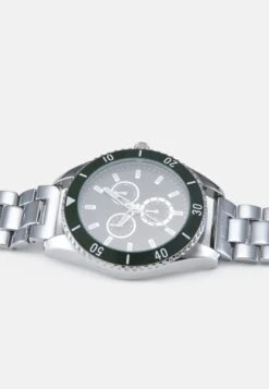 Pier One UNISEX - Uhr - Silver-coloured/green -Pier One Verkäufe cd939269d4a648bcae4e5d43b23c8847
