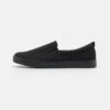 Pier One UNISEX - Slipper - Black -Pier One Verkäufe d388831517d042d395fc9d80f68e4aad
