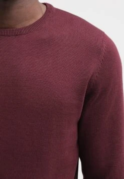 Pier One BASIC CREWNECK - Strickpullover - Bordeaux -Pier One Verkäufe d715837f4bae40fc8cff240ff173ecfa