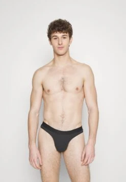 Pier One 3 PACK - Slip - Red/grey/black -Pier One Verkäufe dc27697b26534a9cbcca1555a1dfc300 1