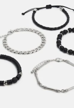 Pier One 5 PACK - Armband - Silver-coloured, Black -Pier One Verkäufe e7fdb58dc0d346889d43460456586028