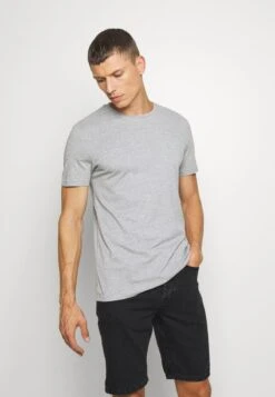 Pier One 7 PACK - T-Shirt Basic - White/blue/green -Pier One Verkäufe eda6b13a6c134a3f80a2d698b4ee4ee0