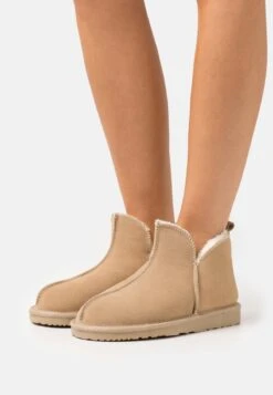 Pier One LEATHER - Hausschuh - Beige