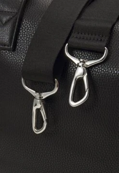 Pier One UNISEX - Weekender - Black -Pier One Verkäufe f897dbe16f394747bbcb912b9902dfc5