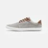 Pier One UNISEX - Sneaker Low - Light Grey 1 Pier One UNISEX - Sneaker Low - Light Grey -Pier One Verkäufe fa3455bcb8014f2fa0b8ab23f1a9bc93