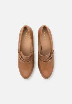 Pier One LEATHER - Pumps - Cognac -Pier One Verkäufe fcd2bc864a5344e7bcbe7e3ab8a6374e