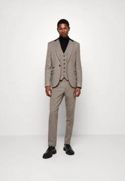 Pier One BLUE LIGHT GLASSES - Blue Light Brillen - Silver-coloured -Pier One Verkäufe fe9fe55f3bfb48f6b91a922017c8300b